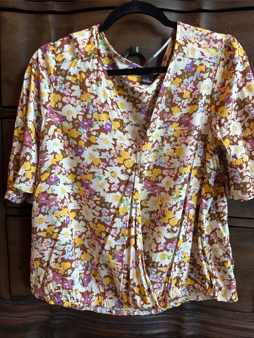 Sanctuary Floral V-Neck Short Sleeve Top in Brown, Yellow, Cream and Pink